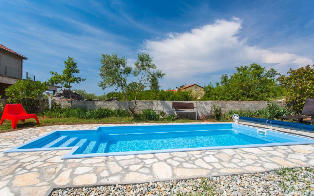 Holiday Home Nika Linardići Buitenkant foto