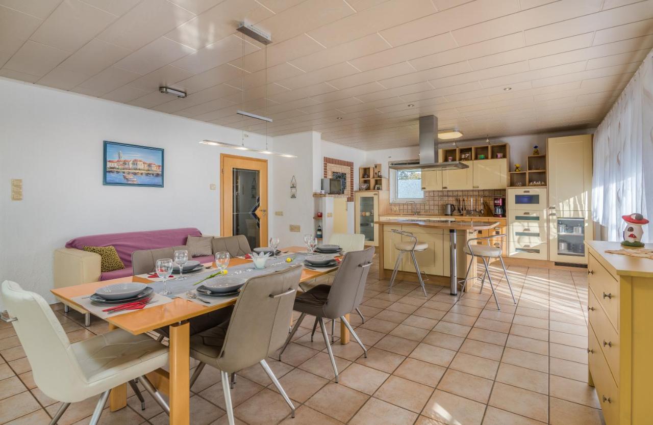 Holiday Home Nika Linardići Buitenkant foto